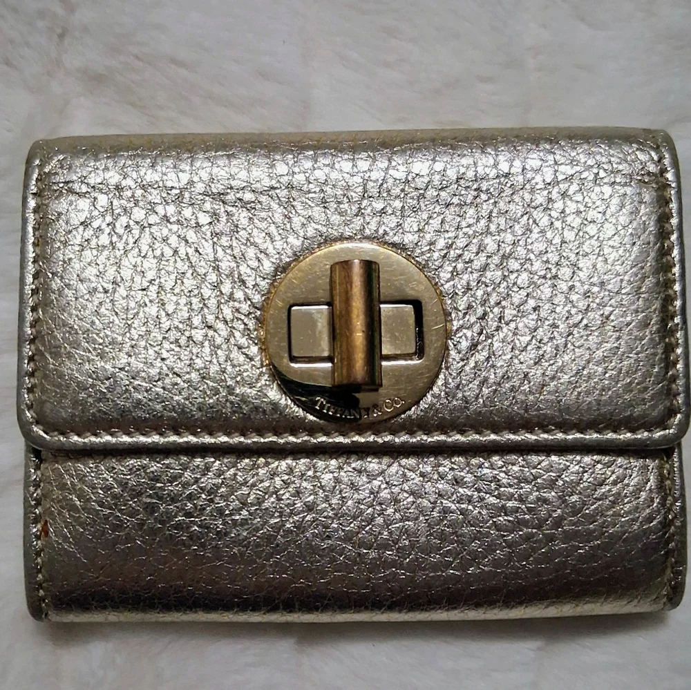 Tiffany & Co. Twist Lock Wallet 🔥RETIRED🔥 - Picture 1 of 11